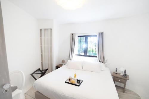 Chambre Classique avec Terrasse et Jacuzzi