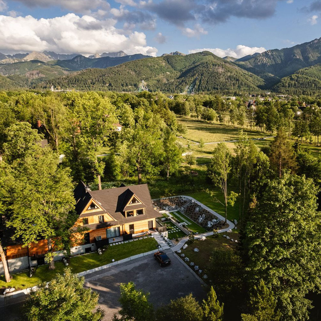 Villa T Apartments & SPA
