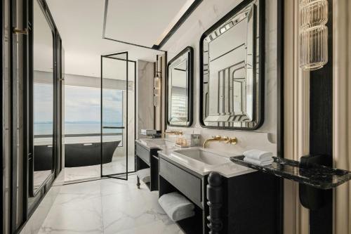 Straits Loft