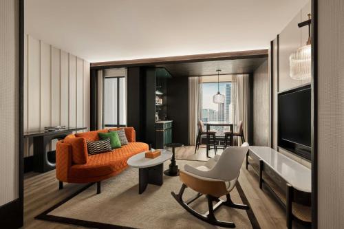 One-Bedroom Grand King Loft Suite with Skyline View