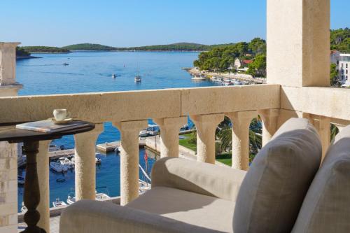 Imperial Suite with Balcony and Sea View