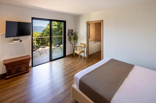 Prestige Suite 150 meters from the main building with private pool