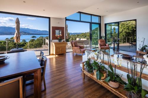 Prestige Suite 150 meters from the main building with private pool