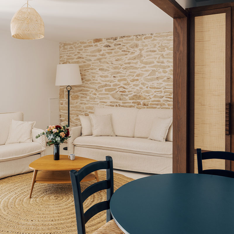 Apartment - Split Level