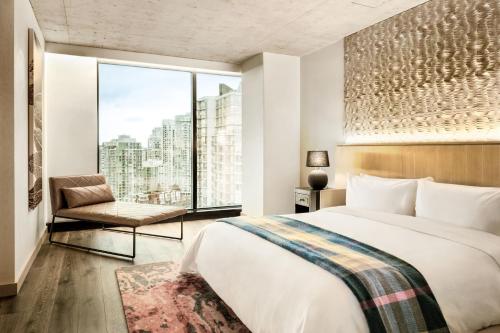 One-Bedroom Bi-Level King Suite - High Floor