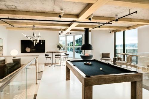 One-Bedroom Bi-Level King Suite - High Floor