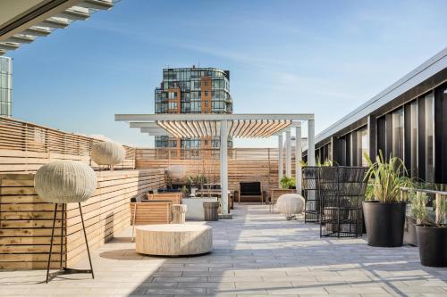 One-Bedroom Bi-Level King Suite - High Floor
