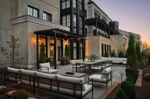 Mansion Suite