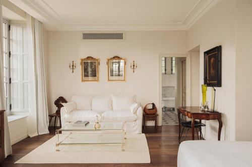 Standard Suite