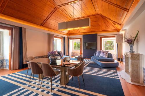Governor Suite