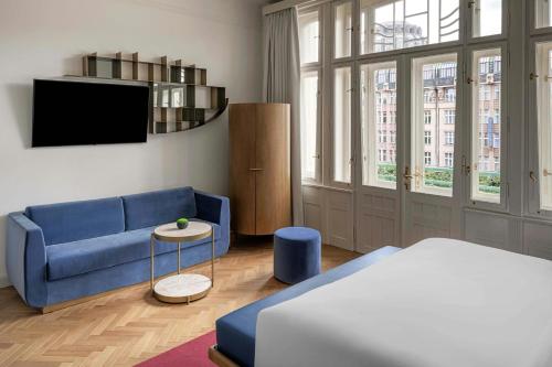 Premier Bohemia King Room with City View
