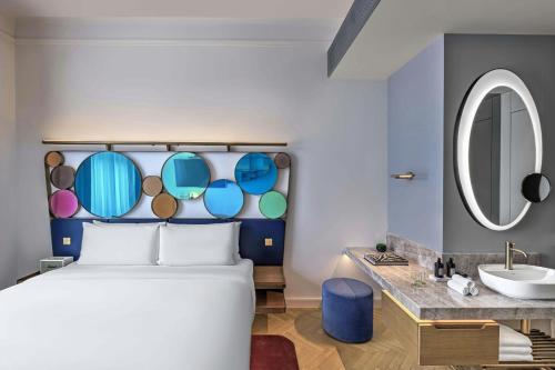 Cozy Bohemia King Room