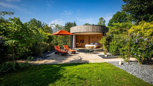 Suite with Garden View