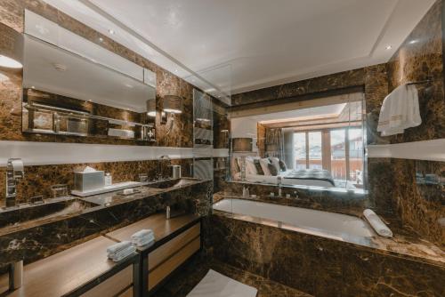 Three Bedroom Apartment
