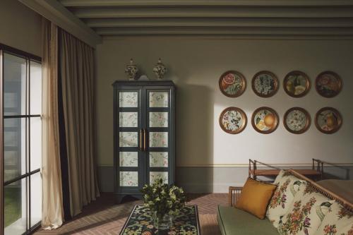 Junior Suite with Garden View