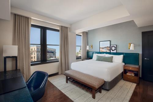 Superior King Room, 1 King Bed