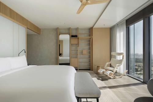 SIRO Plus King, complimentary AED 200 daily recovery credit and lifestyle consultation