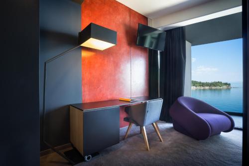 Superior Double or Twin Room with Sea View
