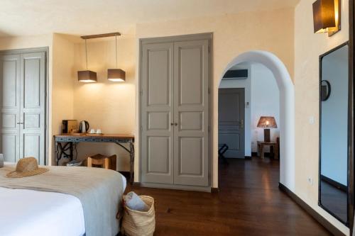 One Bedroom Suite