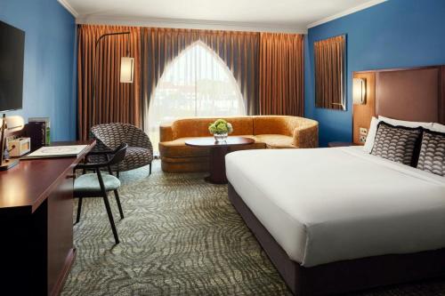 Premier King Bedroom