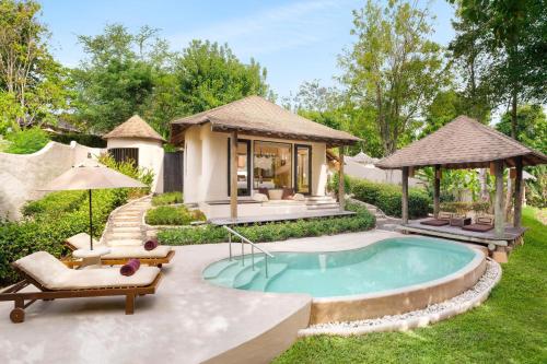 One-Bedroom Villa with Garden View and Private Pool