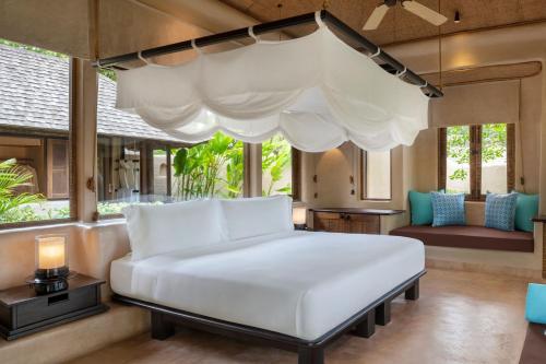 One-Bedroom Villa with Sea View and Private Pool