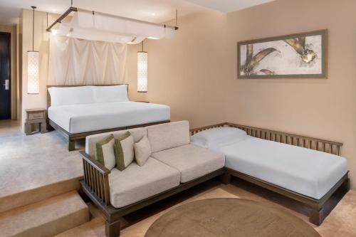 King Room with Sofa Bed and Terrace