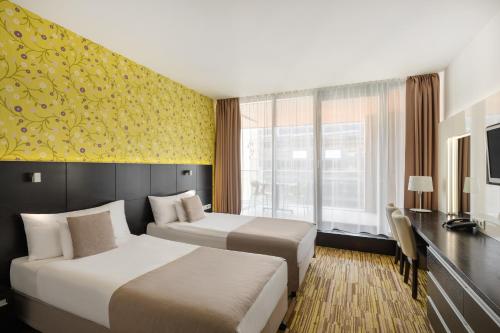 Double or Twin Room with Balcony