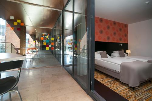Double or Twin Room with Balcony