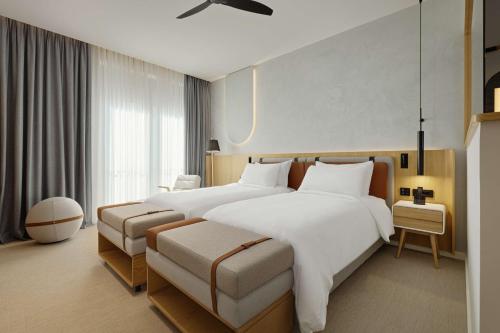 SIRO Room - Mountain View Twin