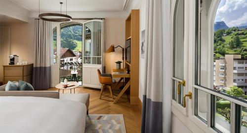 Boutique Room