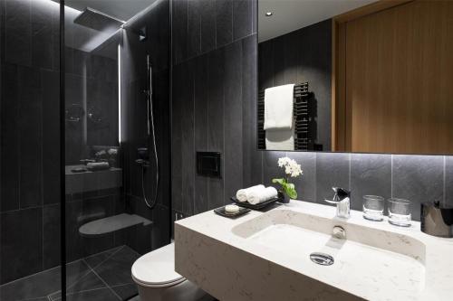 Boutique Room