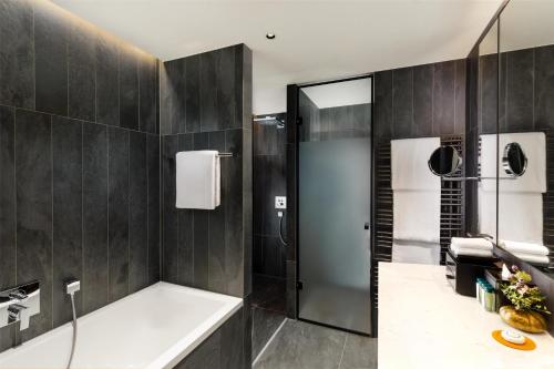 Park Suite