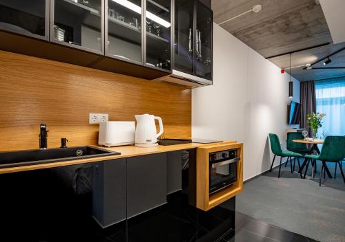 Superior Studio