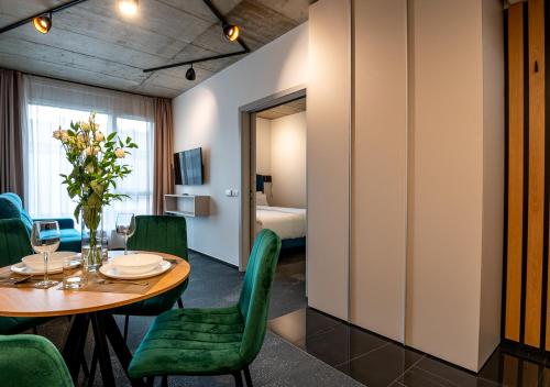 One Bedroom Apartment
