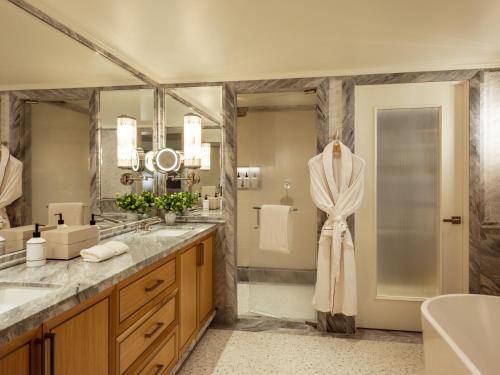 Grand Deluxe Suite