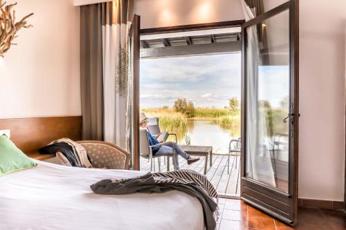Double Room with Bath  Massouscles
