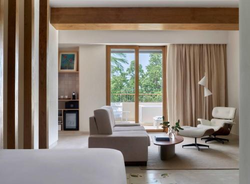 King Suite with Rooftop