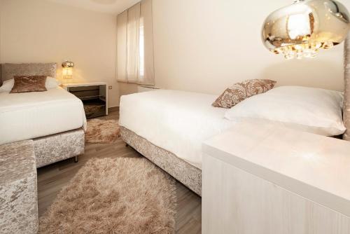 Luxury Suite with Sea View