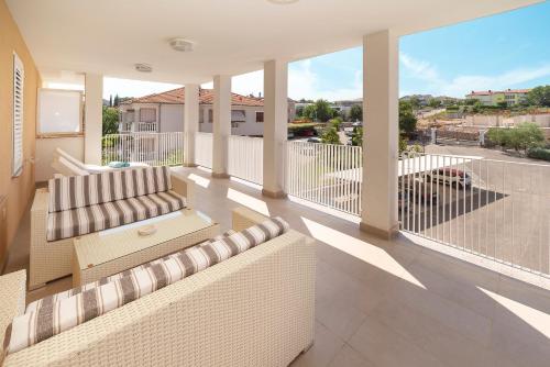 Luxury Suite with Sea View