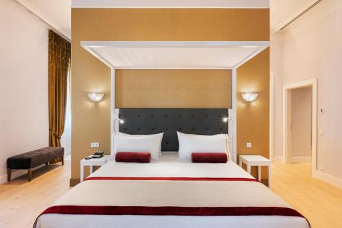 Queen Suite
