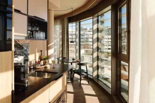 One Bedroom Apartment