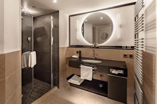 Large Double Room