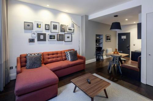 One-Bedroom Double Suite with Sofa Bed