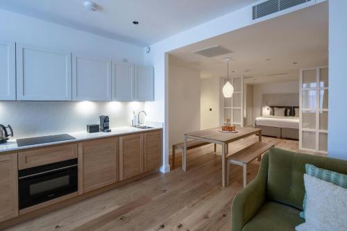 One-Bedroom King Suite with Sofa Bed and City View