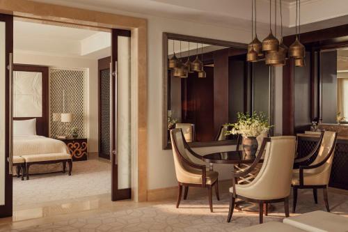 Beachfront Executive Suite