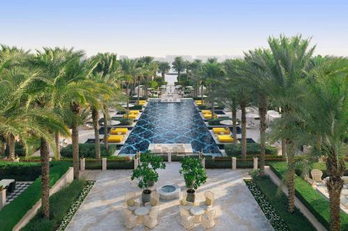 GRAND PALM SUITE