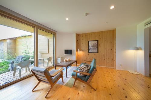 One Bedroom Suite