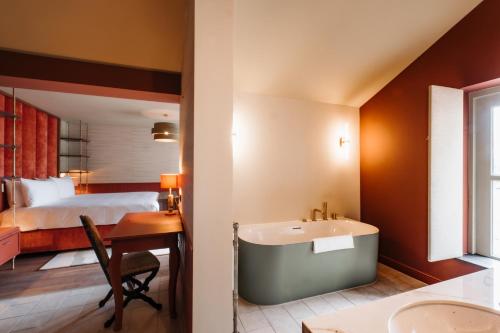 Superior Garden Suite