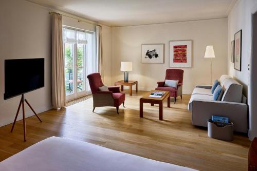 Double Studio with Sofa Bed and City View